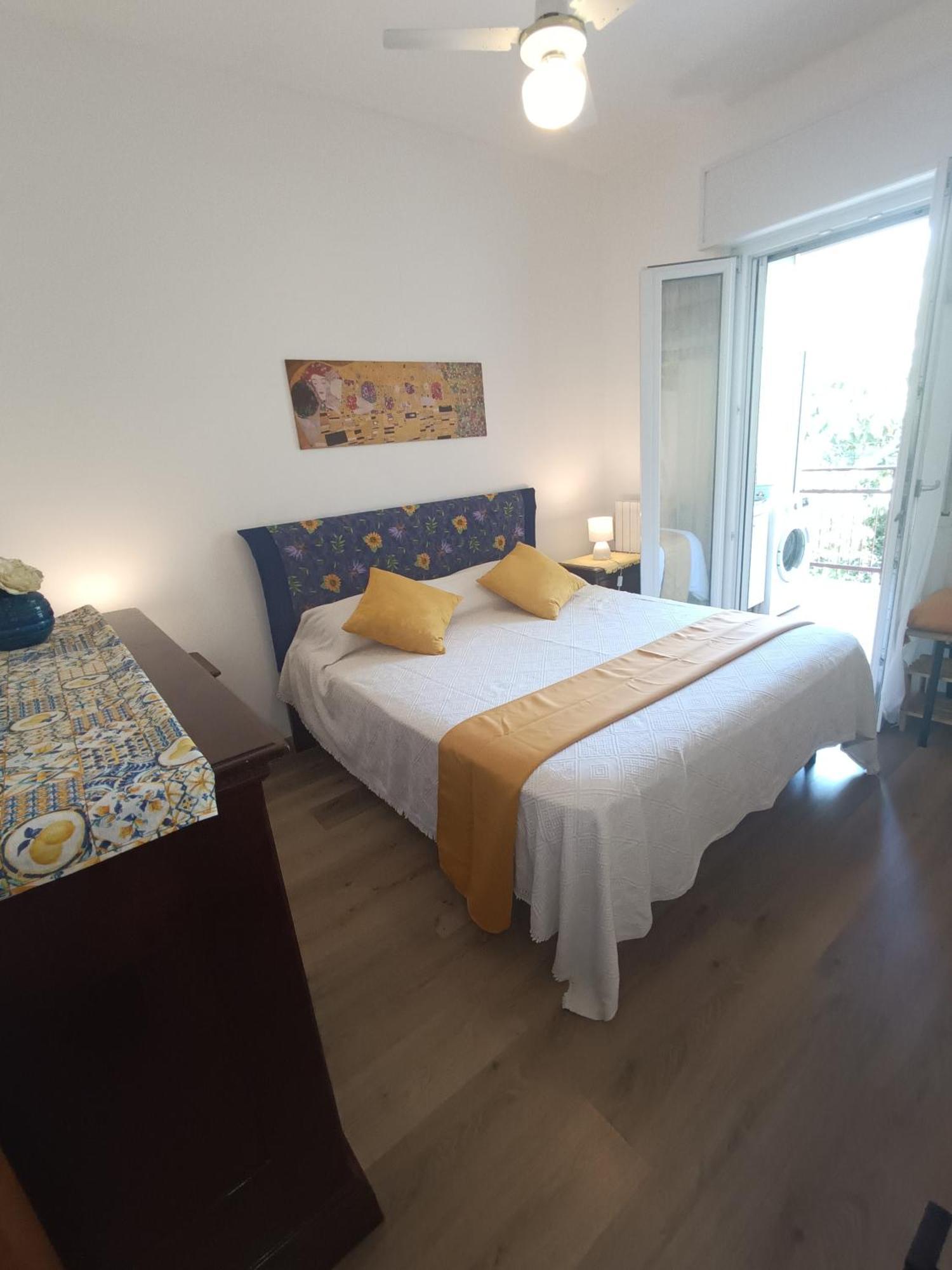 Il Giardino Apartment มอนเดลโล ภายนอก รูปภาพ