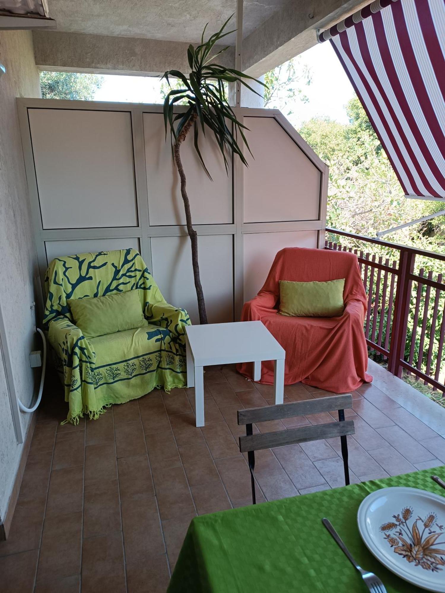 Il Giardino Apartment มอนเดลโล ภายนอก รูปภาพ