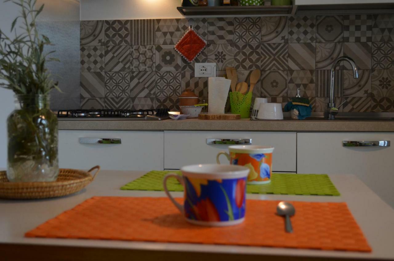Il Giardino Apartment มอนเดลโล ภายนอก รูปภาพ